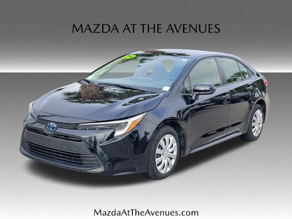 Used 2024 Toyota Corolla LE FWD 360° Tour