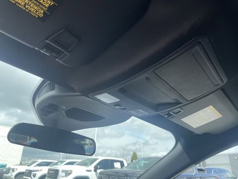 Used 2024 Ford Escape ST-Line image 23