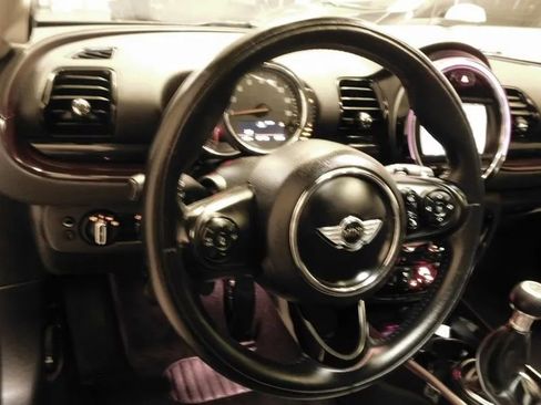 Used 2016 MINI Cooper Clubman FWD image 27