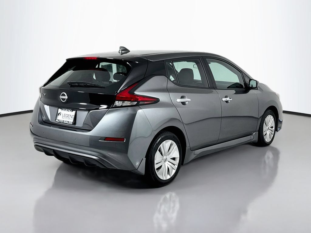 Used 2025 Nissan Leaf S FWD image 5