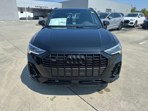New 2025 Audi Q3 2.0T Premium image 2
