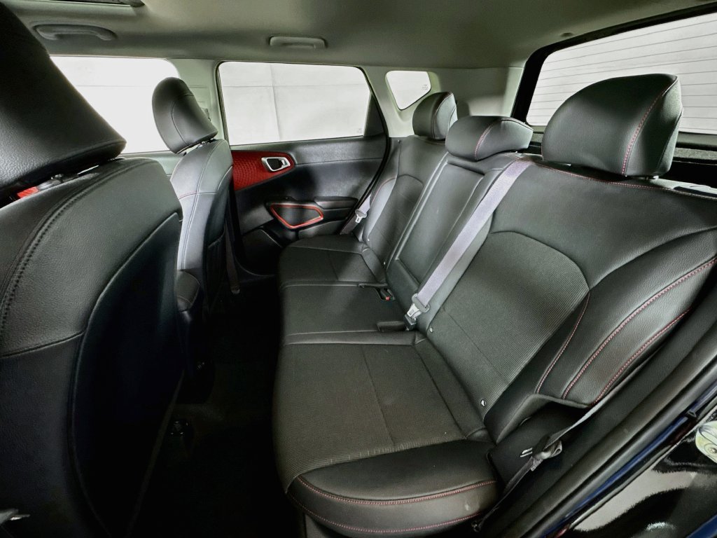Used 2022 Kia Soul Turbo FWD image 26