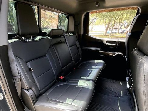 Used 2021 Chevrolet Silverado 1500 LTZ w/ LTZ Premium Package image 22