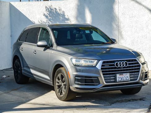 Used 2017 Audi Q7 2.0T Premium Plus w/ Premium Plus Package AWD/4WD image 3