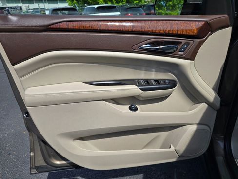 Used 2016 Cadillac SRX Performance w/ Driver Awareness Package AWD/4WD image 19