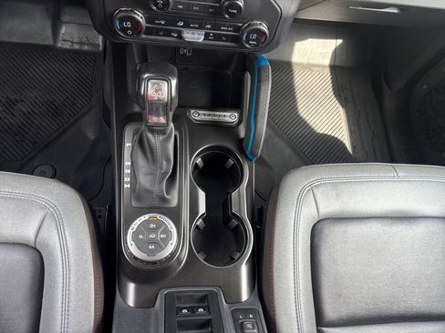 Used 2023 Ford Bronco Black Diamond AWD/4WD image 28