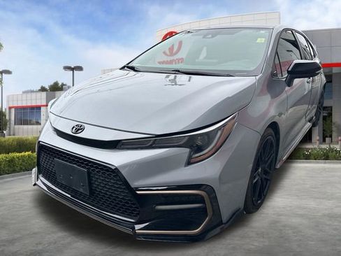 Used 2021 Toyota Corolla SE w/ Carpet Mat Package (TMS) FWD image 3