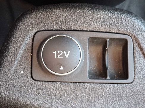 Used 2017 Ford Transit Connect XL image 18