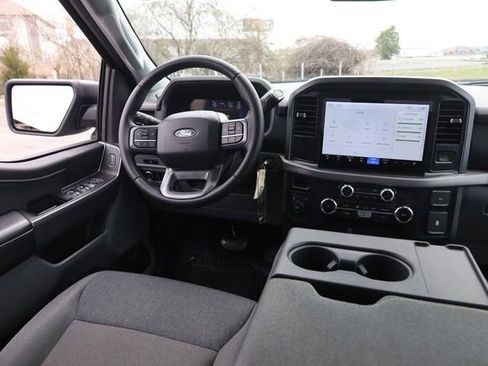 Used 2025 Ford F150 XLT w/ Equipment Group 301A Standard image 20