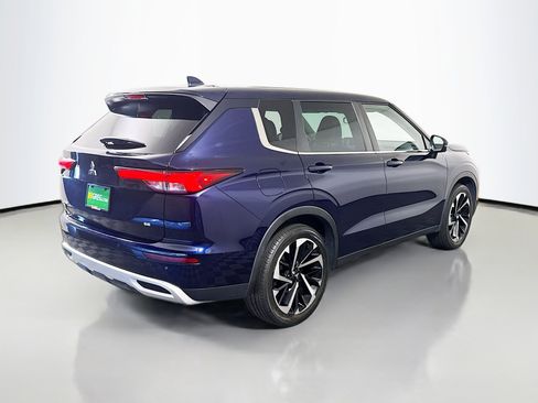 Used 2022 Mitsubishi Outlander SEL Black Edition image 10