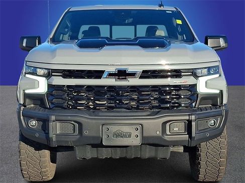 Used 2024 Chevrolet Silverado 1500 ZR2 w/ ZR2 Bison Edition image 2
