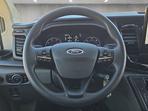 Used 2023 Ford Transit 350 XLT image 21