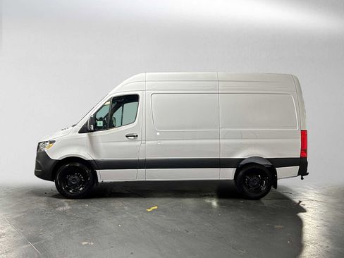 Used 2026 Mercedes-Benz Sprinter 2500 image 6