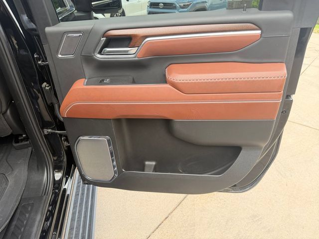 Used 2025 GMC Sierra 2500 Denali Ultimate w/ Max Trailering Package AWD/4WD image 15