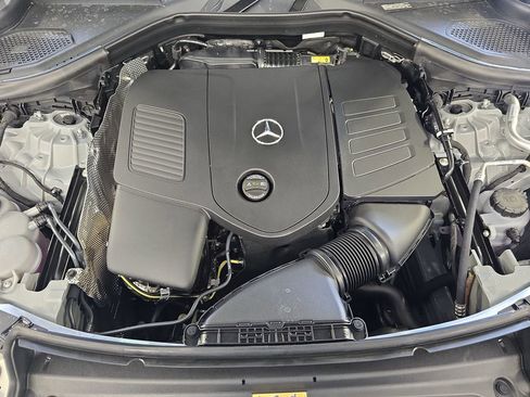 New 2026 Mercedes-Benz GLC 300 image 33