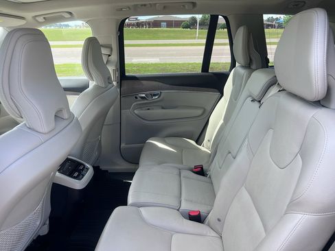 Used 2023 Volvo XC90 B6 Plus w/ Protection Package Premier AWD/4WD image 15