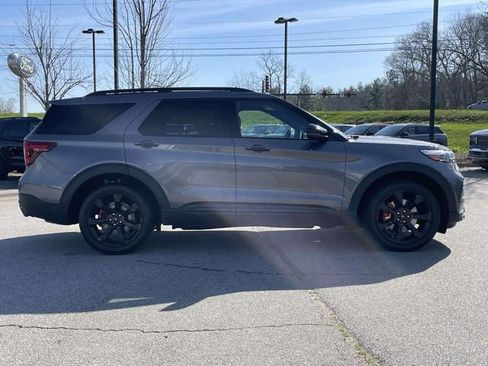 Certified 2023 Ford Explorer ST w/ Equipment Group 401A image 6