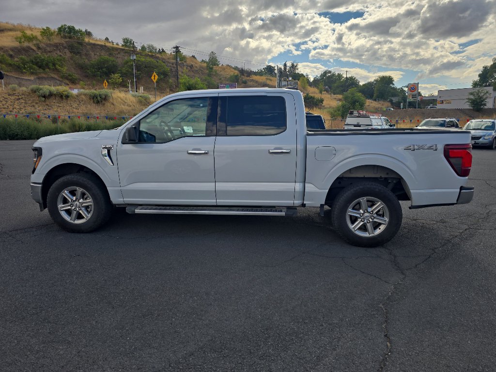 Used 2025 Ford F150 XLT w/ Equipment Group 301A Standard AWD/4WD image 3