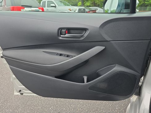 Used 2024 Toyota Corolla LE FWD image 23