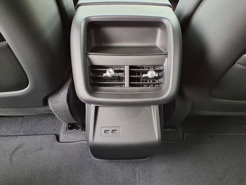 Used 2026 Cadillac Lyriq Sport image 12