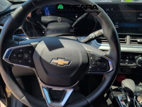Used 2024 Chevrolet Trax LT w/ Driver Confidence Package FWD image 7