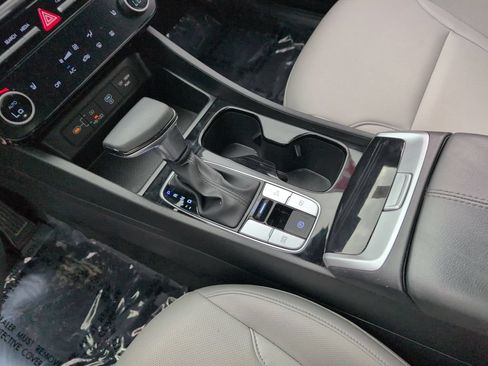 Used 2025 Hyundai Santa Cruz SEL FWD image 23