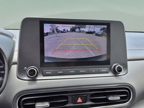 Certified 2022 Hyundai Kona SEL w/ Cargo Package FWD image 21
