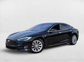 Used 2018 Tesla Model S 75D image 1