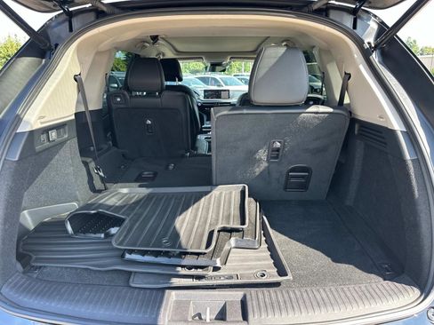 Certified 2023 Acura MDX FWD w/ Technology Package image 11