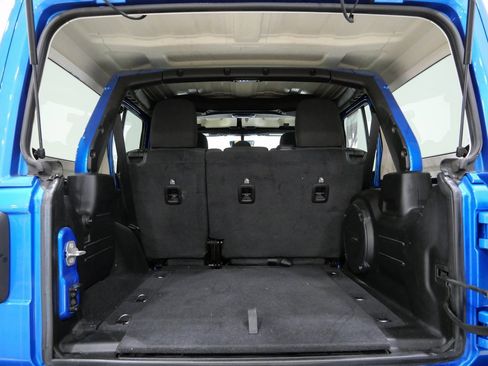 Used 2021 Jeep Wrangler Unlimited Rubicon w/ Xtreme Recon 35" Tire Package image 28