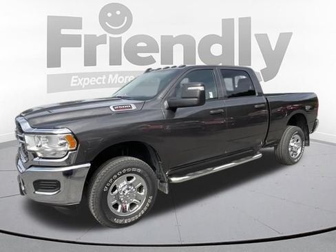 Used 2024 RAM 2500 Tradesman w/ Chrome Appearance Group AWD/4WD image 2