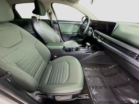 Used 2025 Kia K4 EX FWD image 25