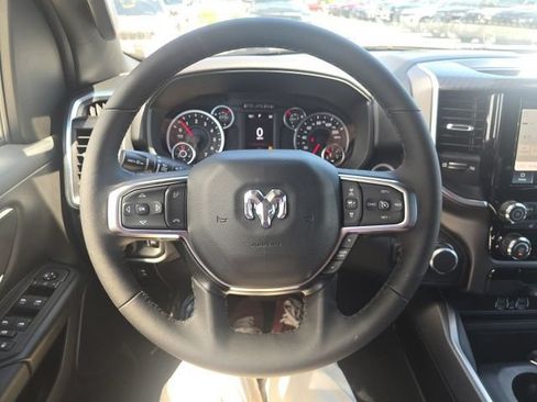 New 2026 RAM 1500 4x4 Crew Cab image 15