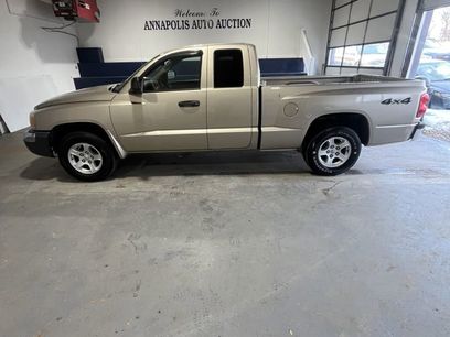 Used 2005 Dodge Dakota SLT w/ Trailer Tow Group