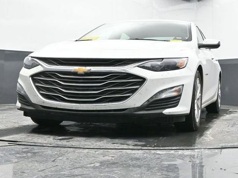 Used 2025 Chevrolet Malibu LT image 44