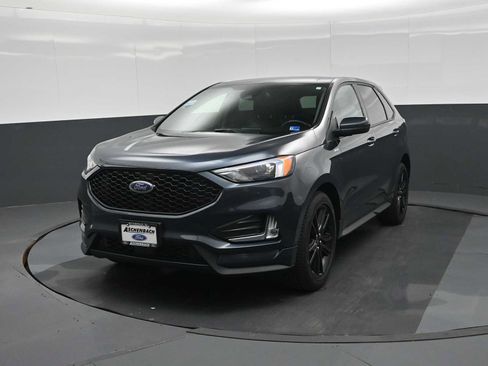 Certified 2024 Ford Edge ST-Line AWD/4WD image 5