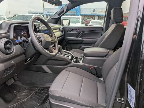 Used 2024 Chevrolet Colorado Trail Boss w/ Advanced Trailering Package image 15