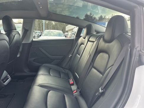 Used 2021 Tesla Model 3 Long Range image 18