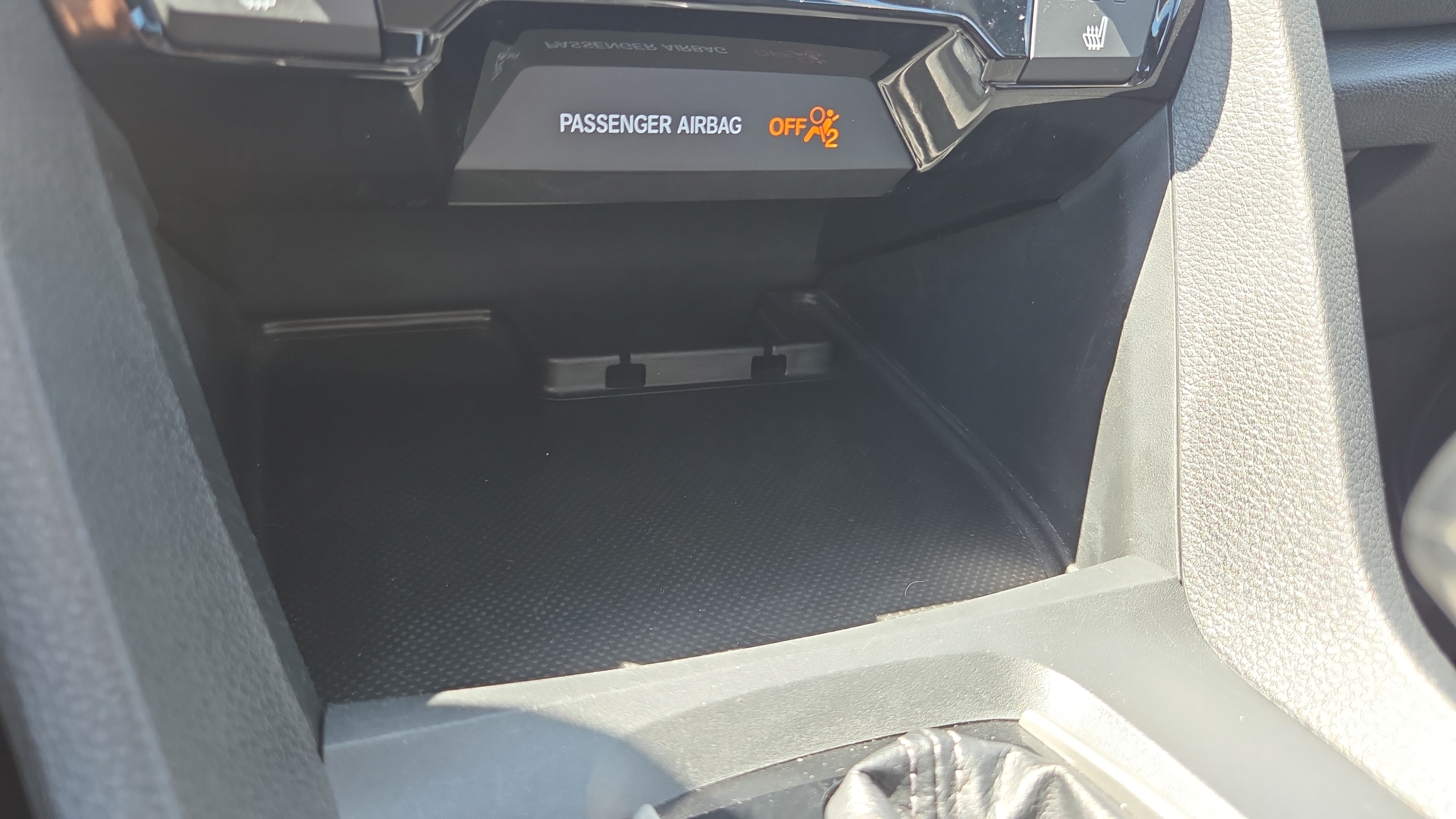 Used 2016 Honda Civic Touring image 30