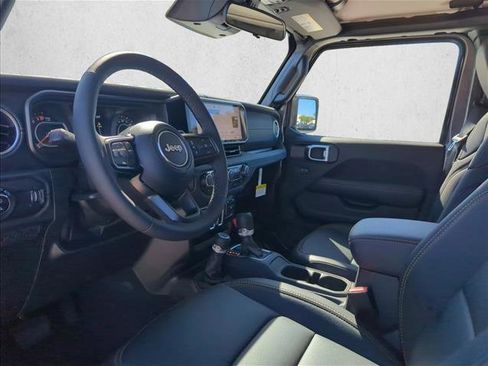 New 2026 Jeep Gladiator Sport image 3