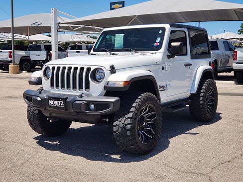 Used 2021 Jeep Wrangler Sport AWD/4WD image 1