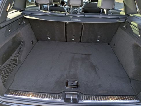 Used 2022 Mercedes-Benz GLC 300 4MATIC image 6