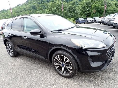 Used 2022 Ford Escape SE w/ SE Sport Appearance Package AWD/4WD image 11