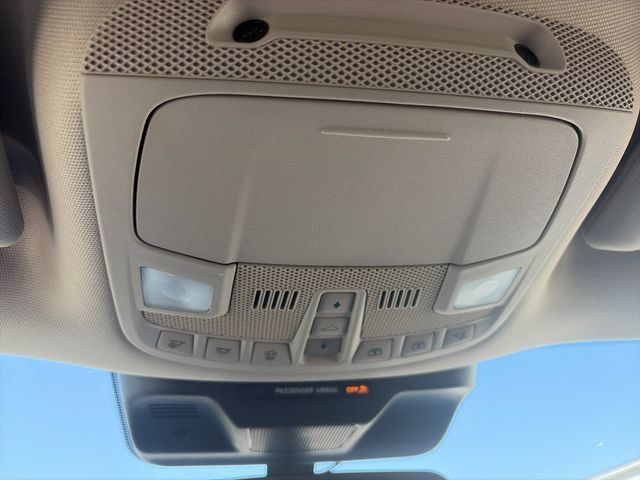 Used 2022 Ford Expedition Max Platinum AWD/4WD image 21