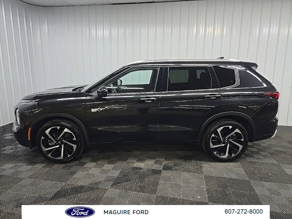 Used 2025 Mitsubishi Outlander SEL AWD/4WD image 5
