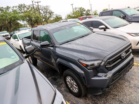 Certified 2025 Toyota Tacoma SR RWD image 7