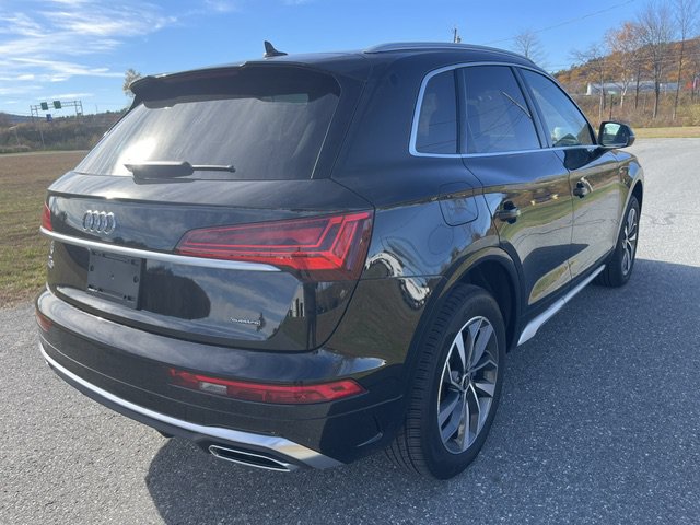 Used 2024 Audi Q5 2.0T Premium Plus w/ Premium Plus Package AWD/4WD image 2