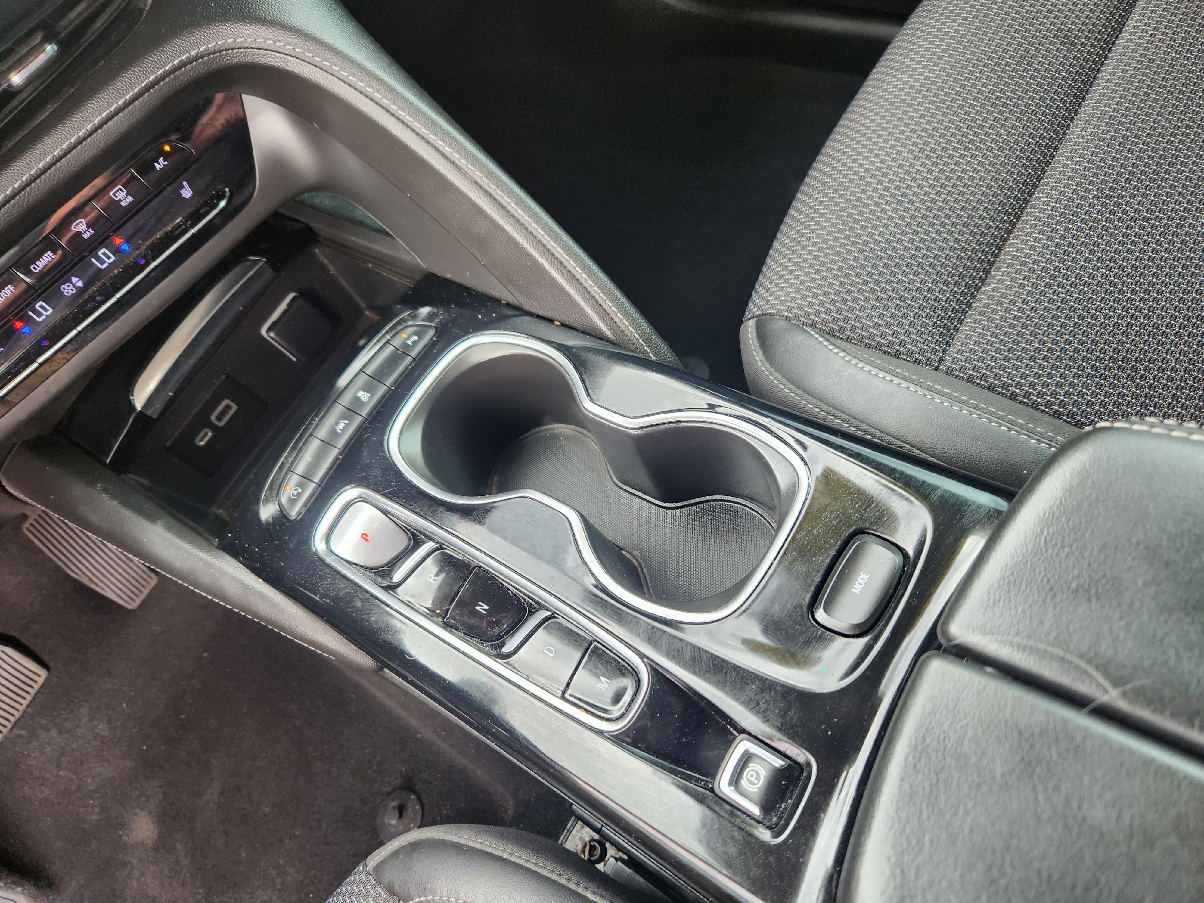 Used 2022 Buick Envision Preferred FWD image 15