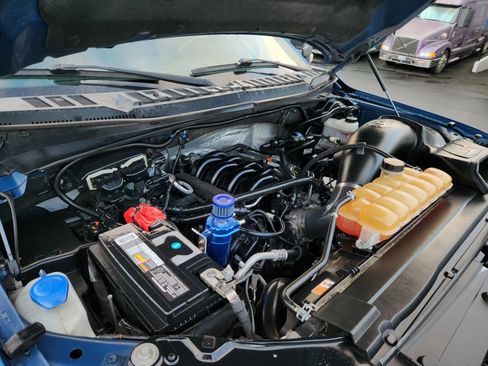 Used 2016 Ford F150 XLT w/ Trailer Tow Package image 25