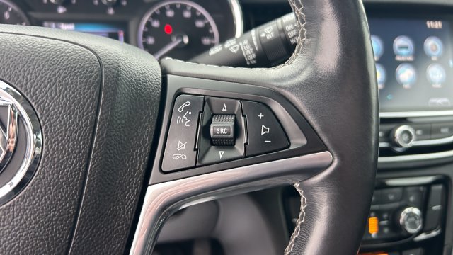 Certified 2019 Buick Encore Essence AWD/4WD image 26